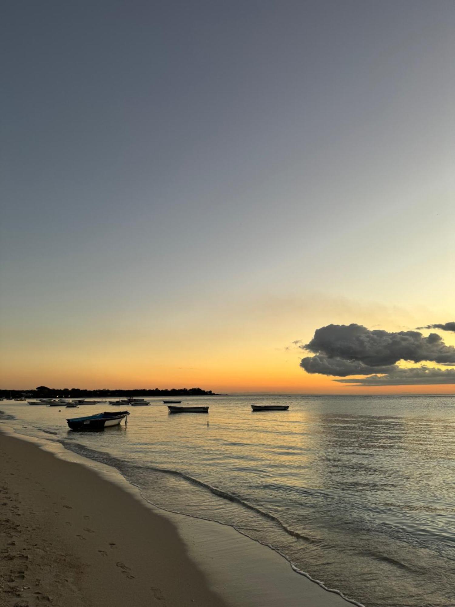 Sangha Villas, Albion Mauritius Exterior photo